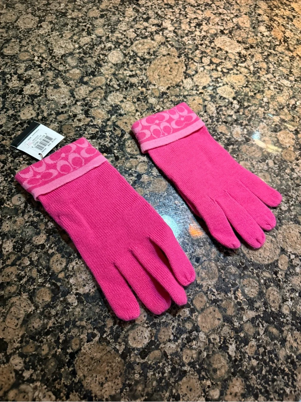 Coach signature print pink wool gloves